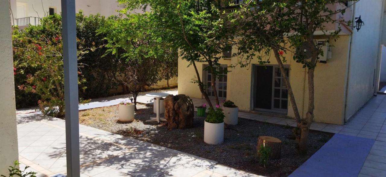 Cleo Rooms 250M From The Beach Malia  Exterior photo